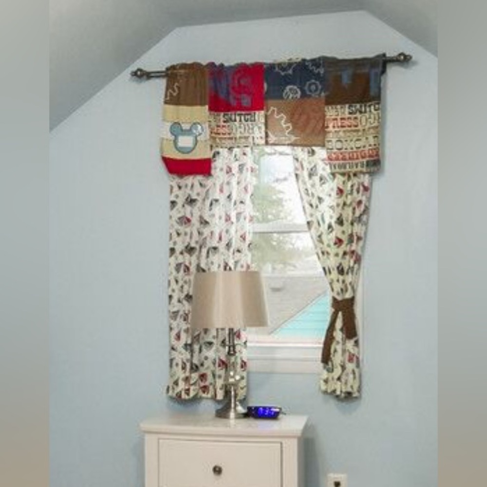 Kids Curtain
